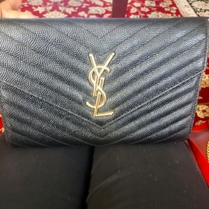 Saint Lauren medium woc chain black gold .